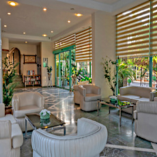 Side Bay Hotel